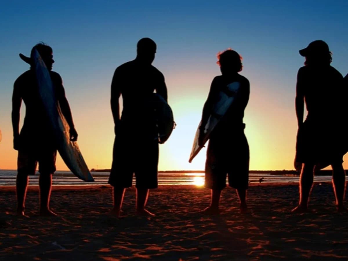 Arrifana Surf Lodge surf camp