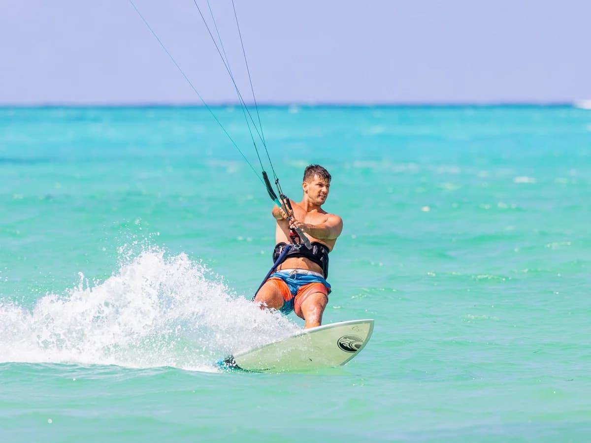 B4Kitesurf Zanzibar surf camp