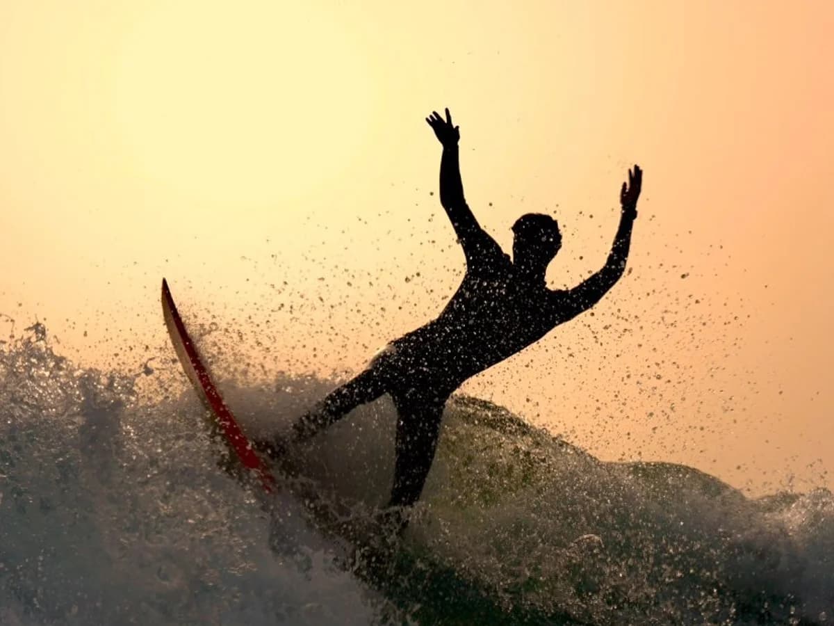 Desert Point Surf House surf camp