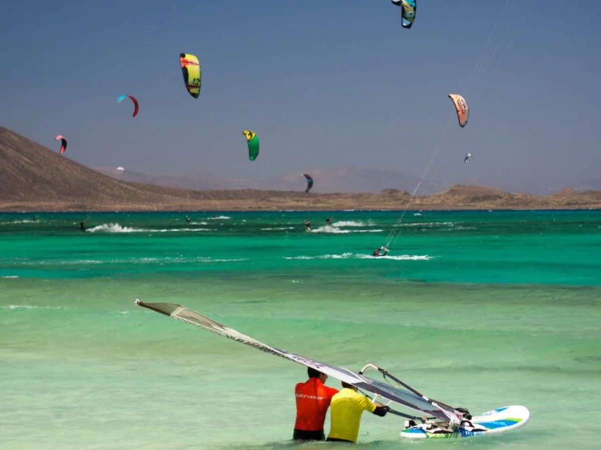 Flag Beach Kitesurf Camp surf camp