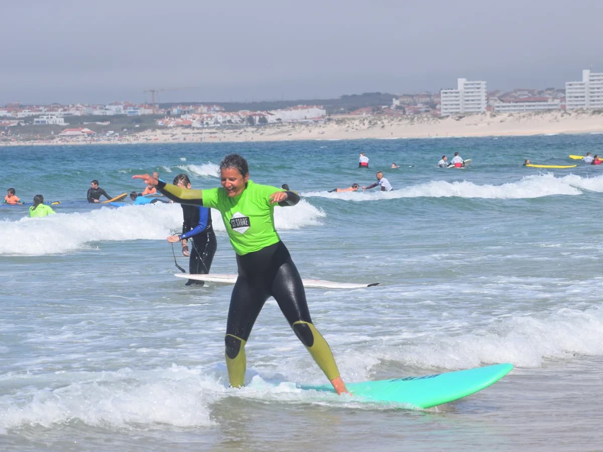 G3 Store Surf Center Peniche surf camp