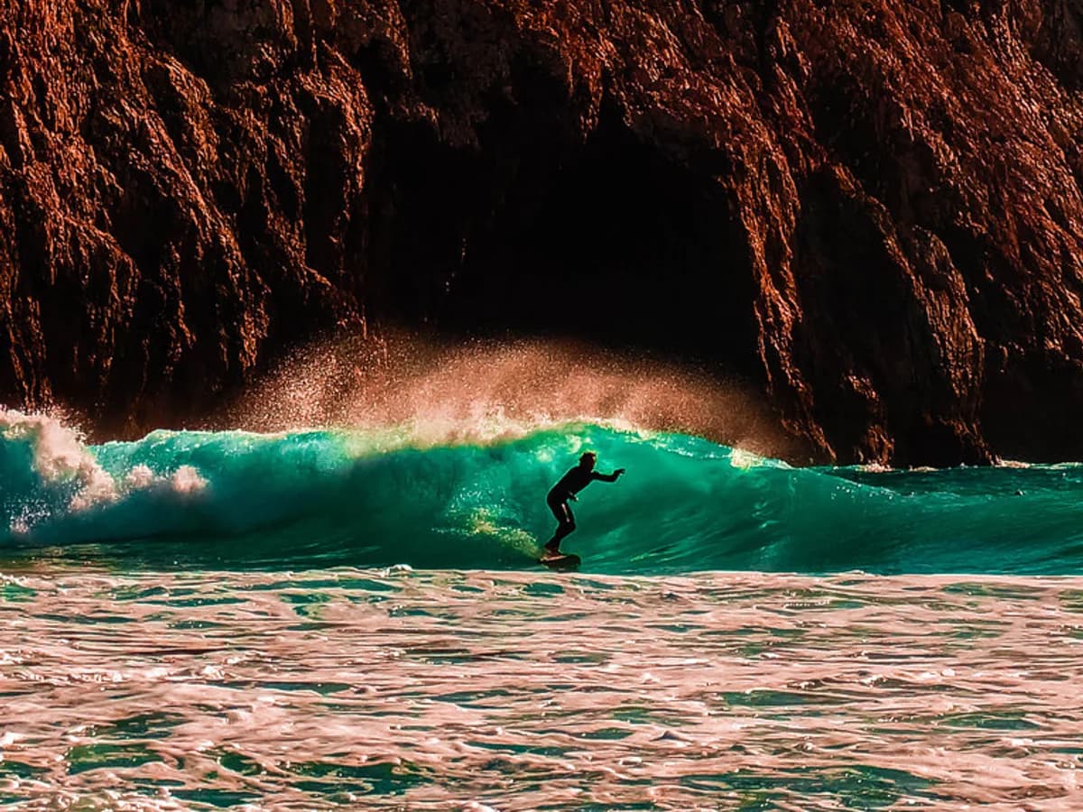 Hostel on the Hill Algarve surf camp