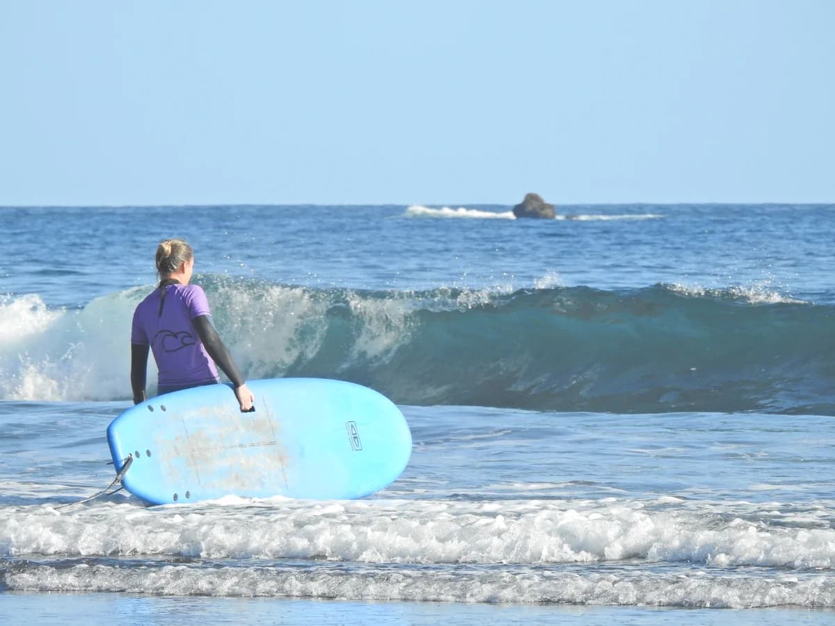 Madeira New Wave surf camp