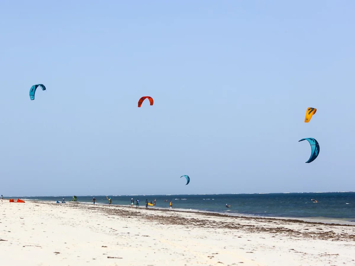 Salty's Kitesurf Village surf camp