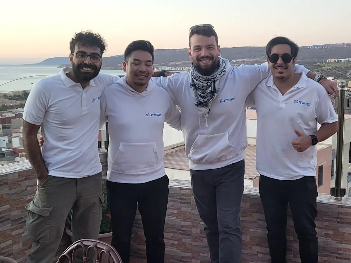 Salty Waves surf camp