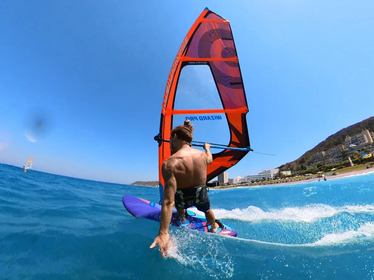 Surfers Paradise surf camp