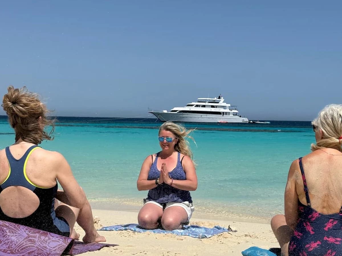 Yoga Life Studio surf camp