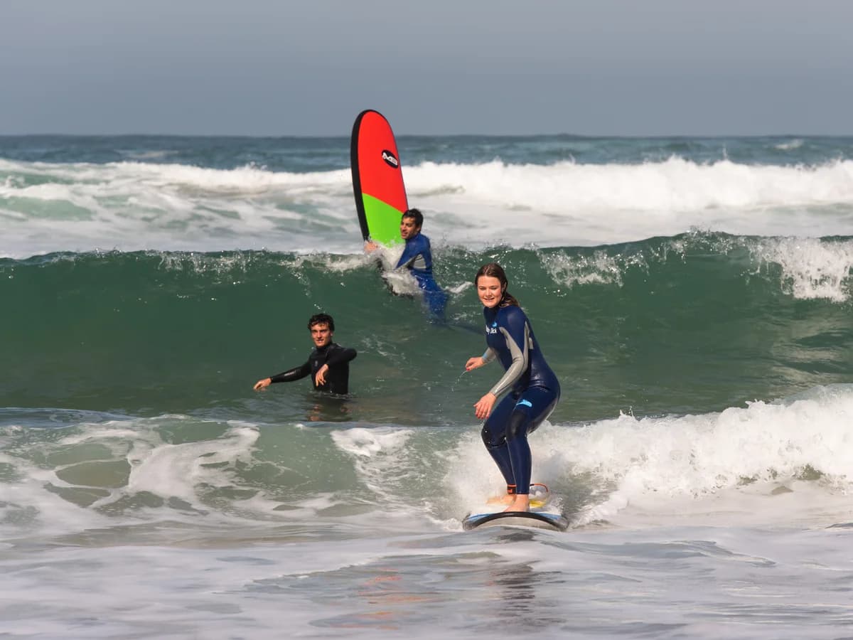 Moby Dick Lodge surf camp