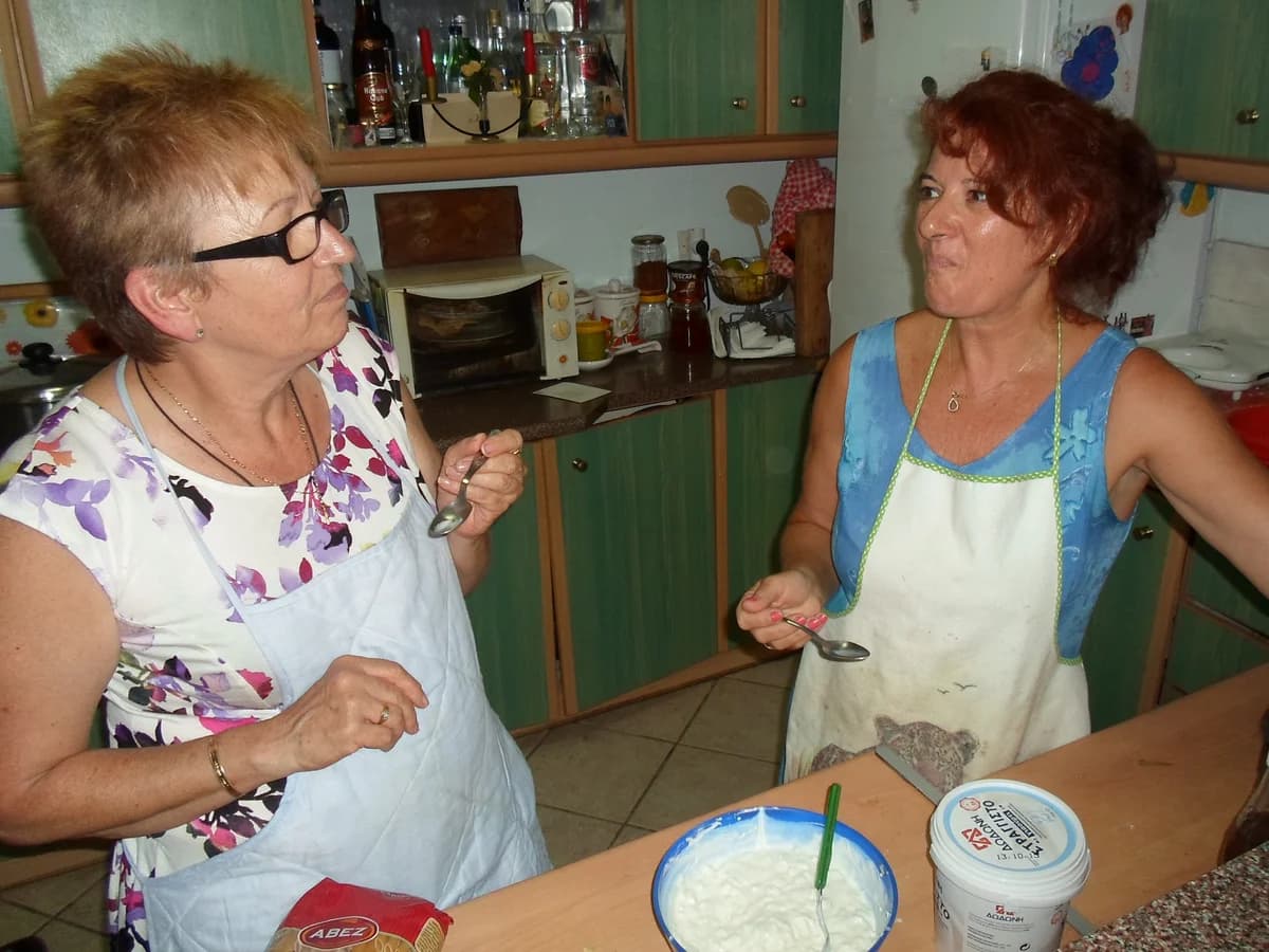 Spiros Family Apartments surf camp