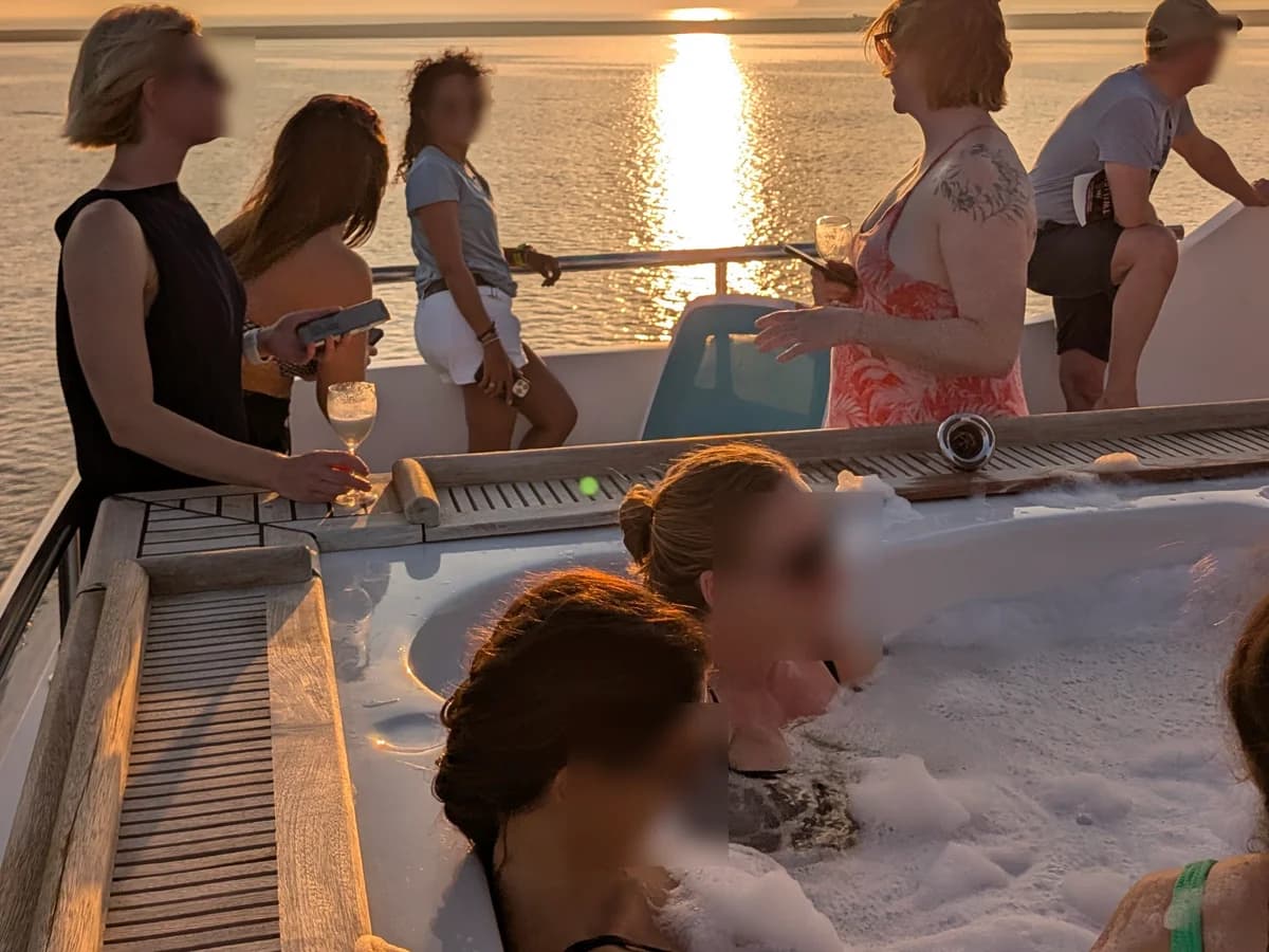 World of eFoil GmbH surf camp